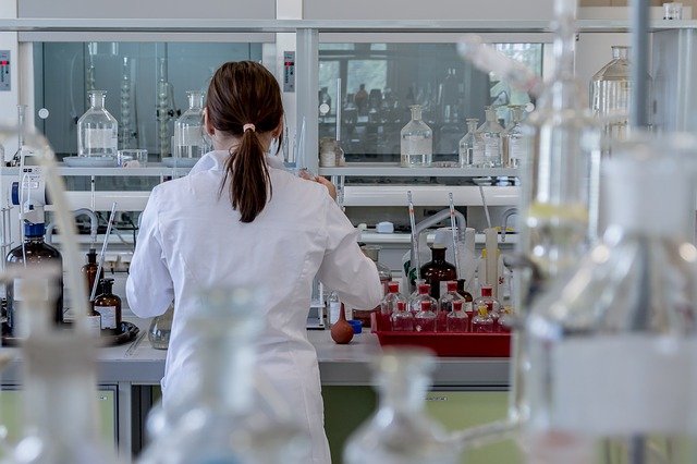 Odpady spożywcze zamienią w związki cenniejsze niż biogaz. Naukowcy z Polski i Chin pracują nad nową technologią