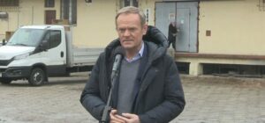 Tusk: trzeba spytać premiera Morawieckiego, dlaczego zgodził się na pakiet 