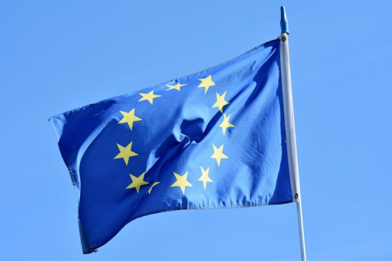 Szefowa KE: UE jest przygotowana, jeśli Rosja odetnie jej dostawy gazu