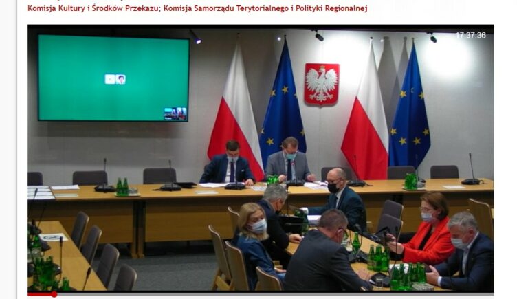 Sejm: komisje poparły projekt ustawy o nazywaniu obiektów przestrzeni publicznej