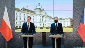 Morawiecki: podpisanie umowy ws. Turowa kończy okres zamrożenia bardzo dobrych relacji polsko-czeskich 
