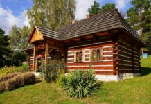 Małopolskie: mieszkańcy pomogą odtwarzać ogrody przy chałupach w skansenie w Wygiełzowie