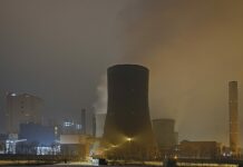 Fukushima. Skażona woda z elektrowni trafi do oceanu?