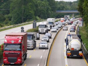 Ministrowie transportu Polski i krajów bałtyckich wezwali do zakazu transportu do i z Rosji i Białorusi