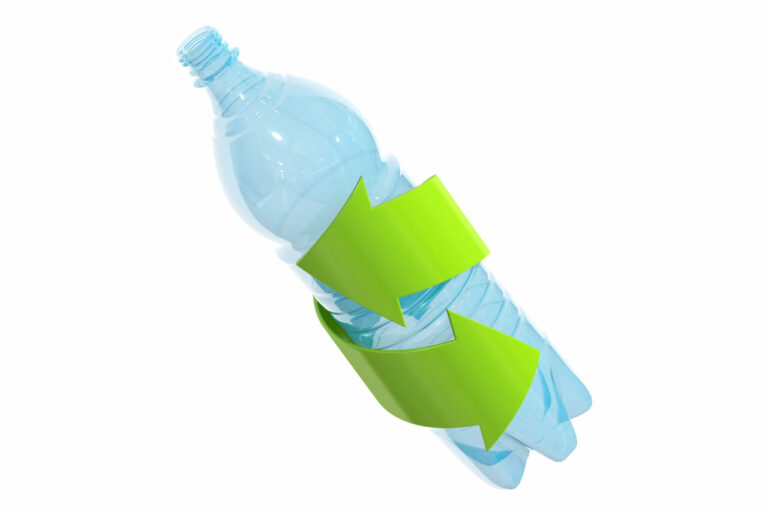 4 na 10 konsumentów przeciwko produktom, których nie można poddać recyklingowi