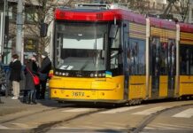 Warszawski Transport Publiczny będzie bezpłatny dla uciekających przed wojną obywateli Ukrainy