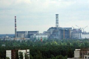 Szef agencji atomistyki odwiedzi odzyskaną z rąk Rosjan elektrownię w Czarnobylu