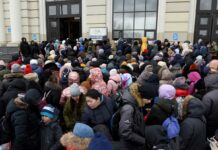 Pomoc państwa i samorządów dla uchodźców