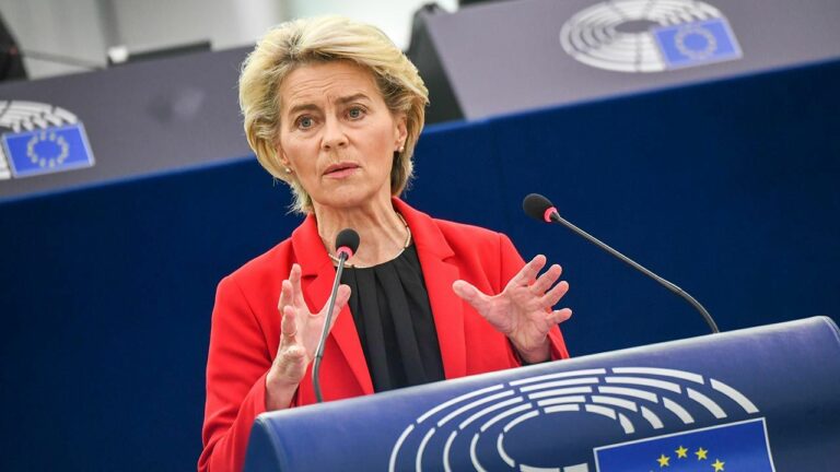 Ursula von der Leyen: Gazprom szantażuje Europę. Mateusz Morawiecki: Nie ugniemy się!