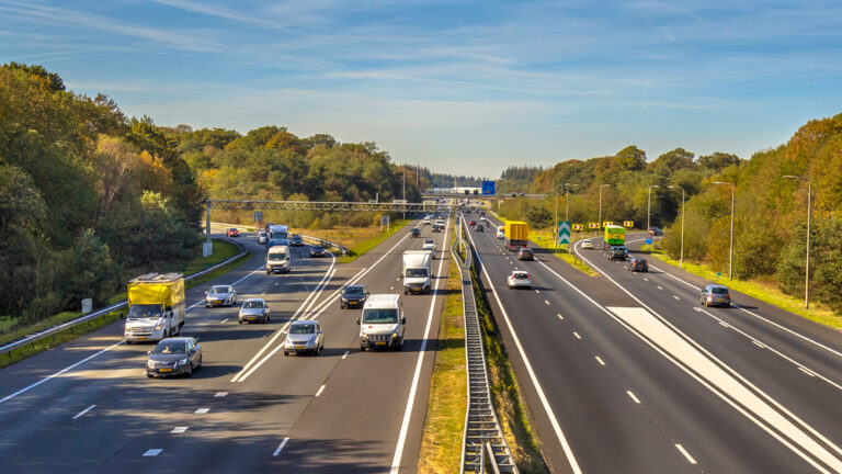 MI: Od 21 maja nowe obowiązki dla przewoźników międzynarodowego transportu drogowego