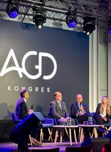 Minister Waldemar Buda na Kongresie AGD: Branża AGD to lider, który cały czas się rozwija