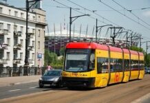 Trzaskowski: “Chcemy odkorkować Warszawę”. Ruszają prace nad planem zrównoważonej mobilności w metropolii warszawskiej