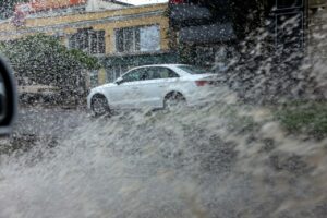 Powodzie błyskawiczne zagrażają mieszkańcom Rzeszowa