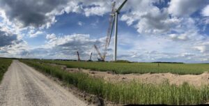 Złotów w Wielkopolsce: Wkrótce otwarcie elektrowni wiatrowej FIGENE Capital zasilającej zakłady LPP