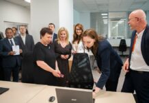 W Warszawie otwarto Centrum Edukacji i Rozwoju dla uchodźców