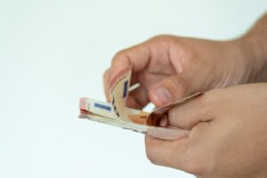 Inwestycje podczas inflacji i spory na salach Krajowej Izby Odwoławczej