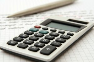Projekt uproszczeń w podatku akcyzowym dla firm i samorządów korzystających z OZE