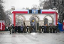 Rusza sztandarowe przedsięwzięcie obecnych władz – odbudowa Pałacu Saskiego w Warszawie za 2,5 mld zł