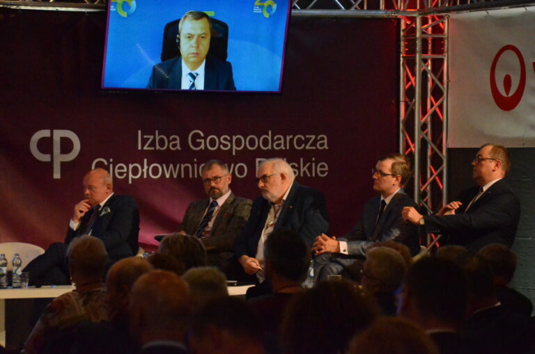 Kryzys już tu jest - XXVI Forum Ciepłowników Polskich