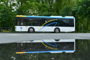 Wałcz i Szczecinek z nowymi autobusami elektrycznymi dofinansowanymi przez NFOŚiGW