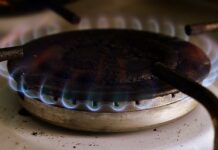 Węgry nakazują instytucjom państwowym ograniczenie zużycia gazu