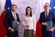 Polska rozpoczyna nową kategoryzację obszarów chronionych Podpisanie umowy o kategoryzacji polskich obszarów chronionych