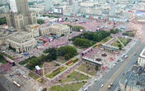 Okolice warszawskiego Pałacu Kultury zaczną tętnić zielenią