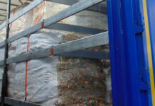 KAS: nielegalny transport 25 ton odpadów z Wielkiej Brytanii do Polski zatrzymany