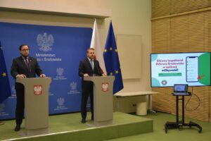 Dzikie wysypisko, nielegalne odprowadzanie ścieków, zatruwanie powietrza? Od teraz można zgłosić poprzez „Zgłoś interwencję” w aplikacji „mObywatel”
