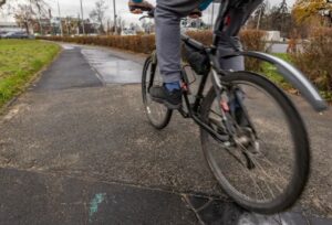 Już bez przebojów! Wygodną trasą rowerową na wrocławskie Psie Pole