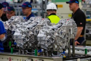 Produkcja napędów hybrydowych piątej generacji w Polsce