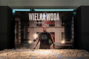 „Wielka Woda” w Hydropolis we Wrocławiu. Eksponat z serialu w strefie Miasto i Woda
