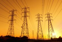 Za niestosowanie cen zamrożonych kary do 5 proc. przychodu energia elektryczna