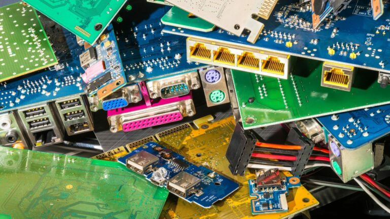 Recykling zużytego sprzętu elektrycznego i elektronicznego. Trwają zapisy na konferencję