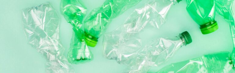 Górskie i arktyczne mikroby mogą trawić plastik na zimno