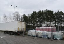40 ton porzuconych odpadów na terenie prywatnego parkingu