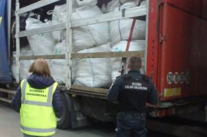 Zatrzymano nielegalny transport odpadów z Litwy