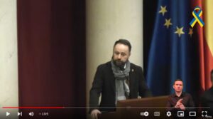 Olszewski podczas nadzwyczajnej sesji Rady Miasta Warszawy: nie ma wśród firm, które odbierają śmieci w Warszawie spółki FB Serwis