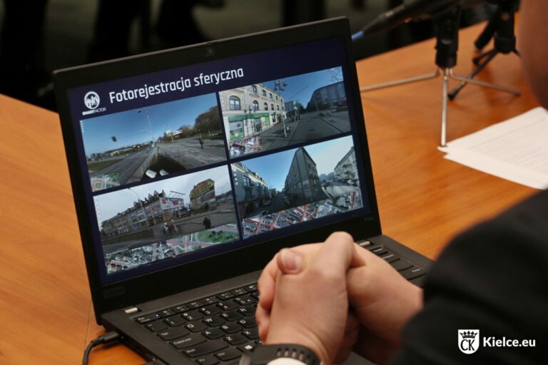 Kielce. Poprzez skaning laserowy zinwentaryzowano ponad 15 tys. reklam w przestrzeni miasta