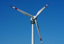 Szansa na odzysk zużytych elementów elektrowni wiatrowych