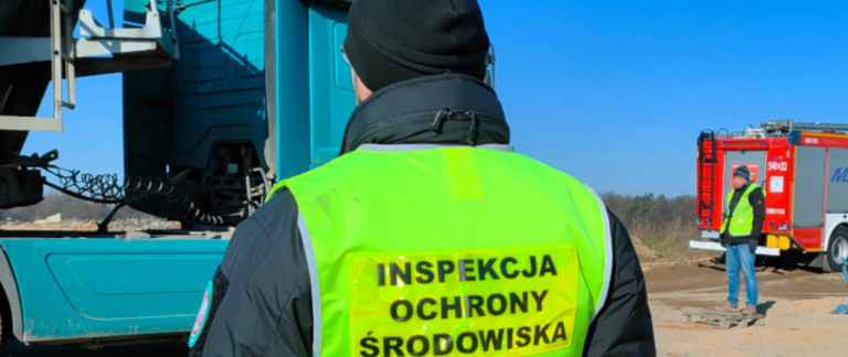 Inspekcja Ochrony Środowiska uderza w mafię odpadową. Gdzie zniknęło 6 tys. ton odpadów?
