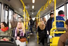 W Szczecinie odwołano 190 kursów tramwajowych i 50 autobusowych komunikacja miejska