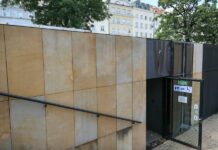 Warszawa uruchomiła interaktywną mapę toalet Warszawska ubikacja