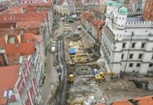 Mieszkańcy Poznania o remontach w centrum: zmieniają się pory roku, a remonty jak trwały, tak trwają