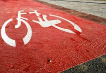 Śląskie. Cztery inwestycje w velostrady ze wsparciem Metropolii Nowa droga rowerowa w Krakowie już powstaje.