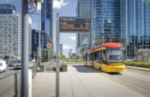 161 nowych wyświetlaczy na warszawskich przystankach