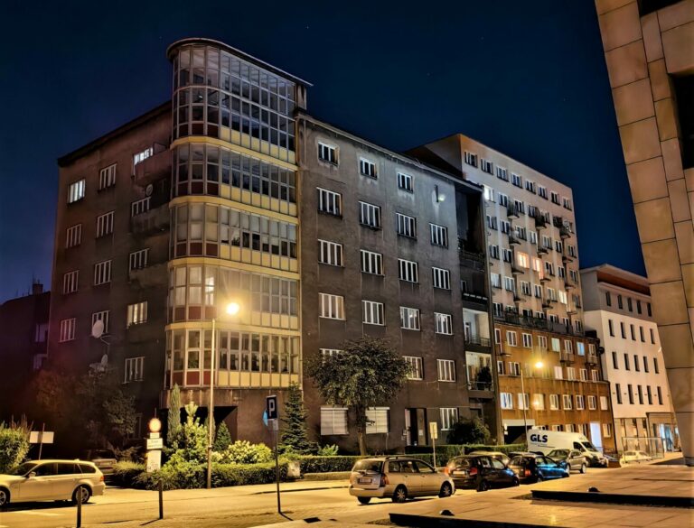 Modernistyczne Katowice - pierwsze polskie miasto 15-minutowe?