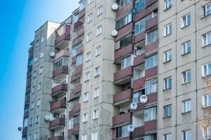 PiS proponuje program rewitalizacji tysięcy bloków w osiedlach z wielkiej płyty
