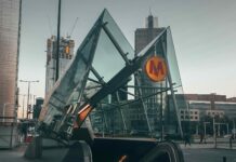 Warszawa. Budowa drugiej linii metra później i drożej