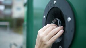 System kaucyjny będzie początkowo dotyczył ok. 20-30 tys. sklepów - szacuje Polska Izba Handlu